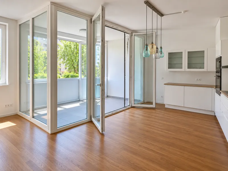 Moderne, helle 3-Zimmer-Wohnung in Berlin-Köpenick – ca. 80 m², Loggia, offene Küche — photo 1